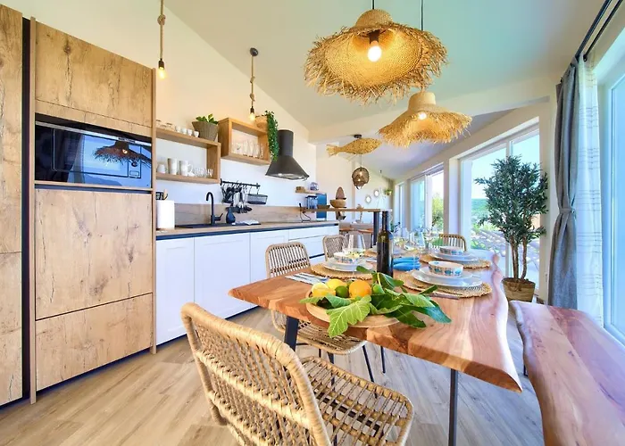 Bella Vista Vrbnik (Primorje-Gorski Kotar)