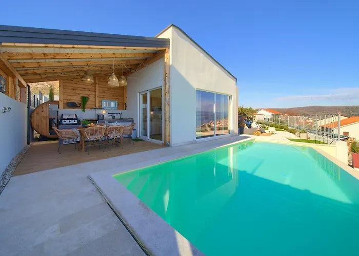 Bella Vista Villa *